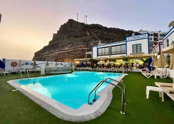 Casa Apolo בית נופש *