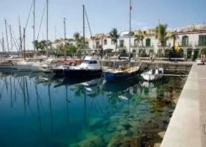 Casa Apolo בית נופש *