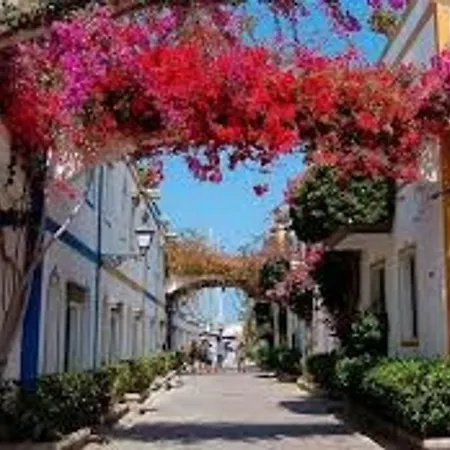 Casa Apolo *